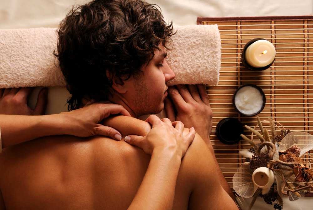 AROMATHERAPY HAMAM &amp; SPA EXPERIENCE